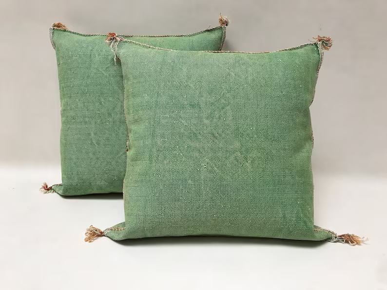 Moroccan Green Pillow P041