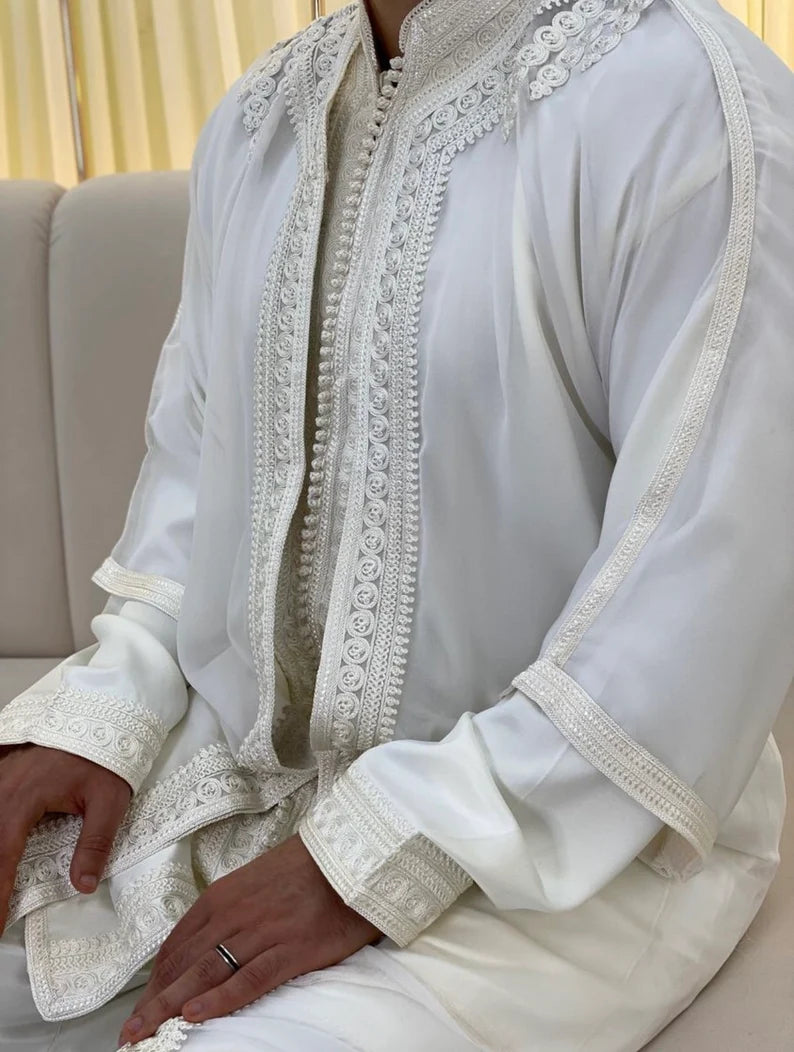 Moroccan Jabador white